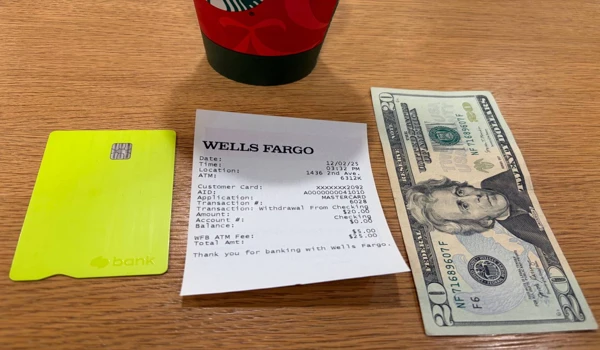 미국에서 토스카드 현금 인출기